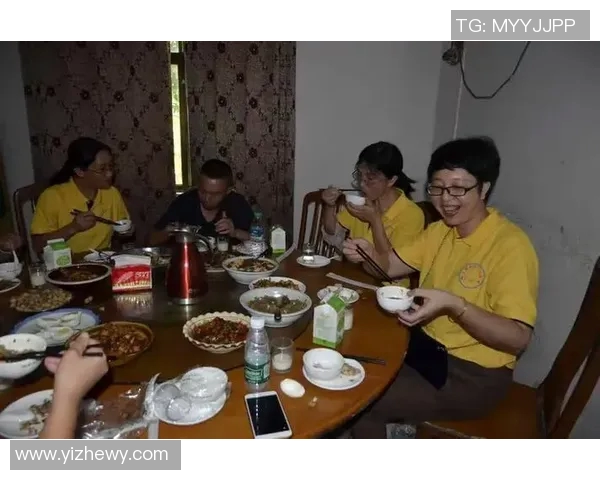 杨芳专访：从青涩球员到篮球教练的成长之路与心路历程回顾