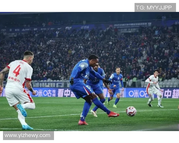 帕斯光荣与上海申花的激烈对决揭示中超联赛新格局与球队未来发展方向