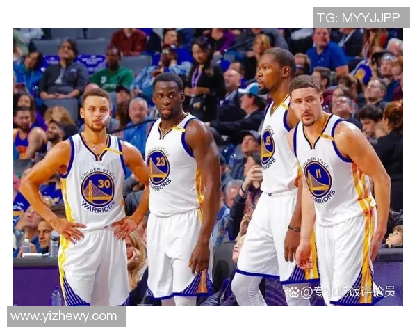 德雷蒙德格林在勇士队的领导力与战术价值分析 德雷蒙德格林在勇士队的领导力与战术价值分析